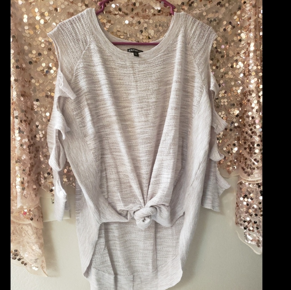 EXPRESS Cutout Long Sleeve Knotted Scoop Neck